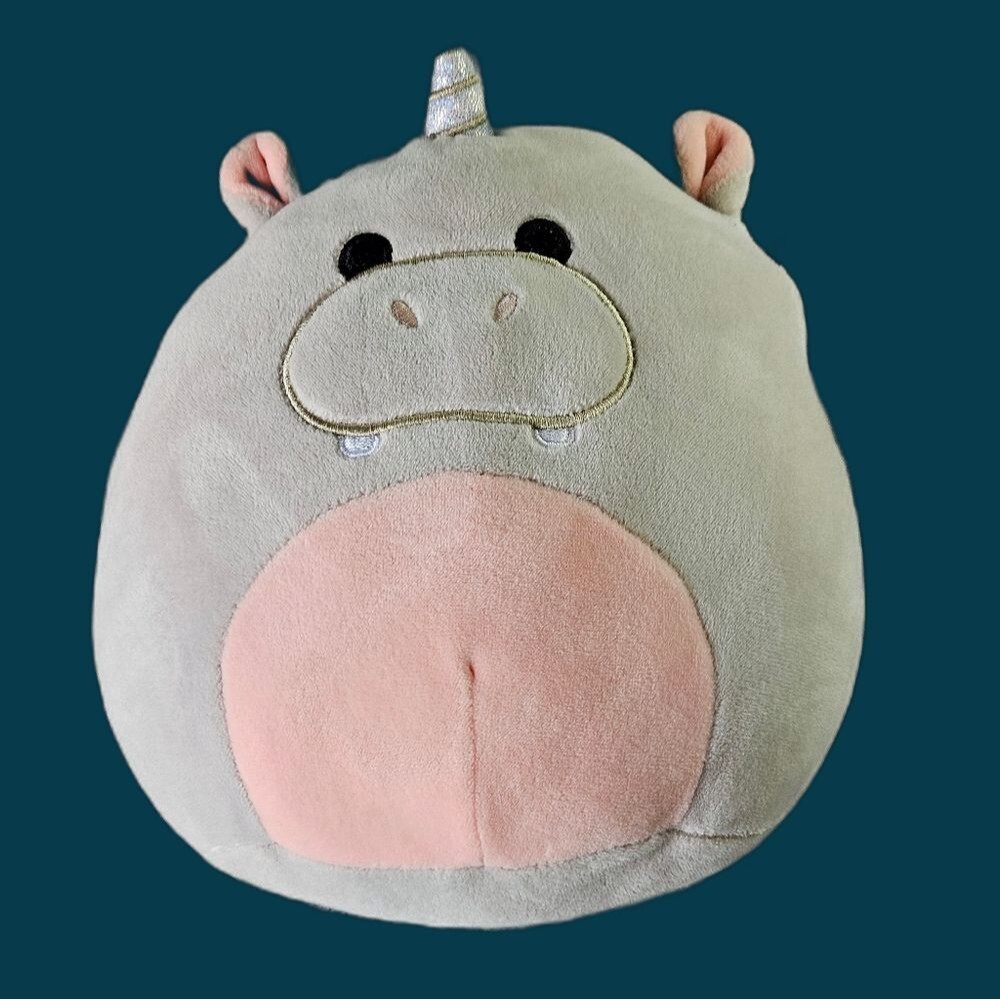Haizely the Hippocorn SquishMallow.